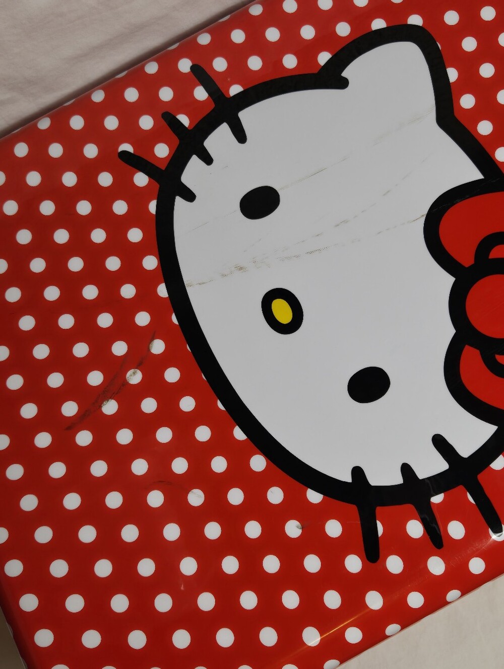 Hello Kitty Suitcase - Picture 7 of 8